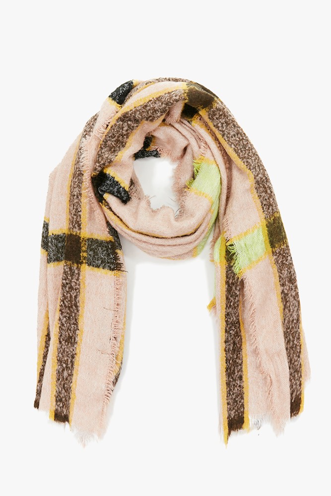 Women's scarf with pink plaid pattern