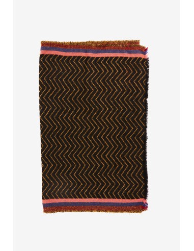 Scarf with geometric print in amber
