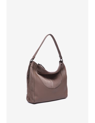 Bolso de hombro de piel y serraje en taupe